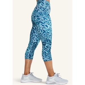 Peloton Cadent Reversible Blue leopard Women's cropped Leggings